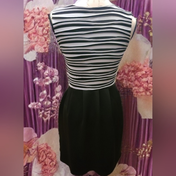 Dress by Cynthia Rowley - Picture 4 of 5